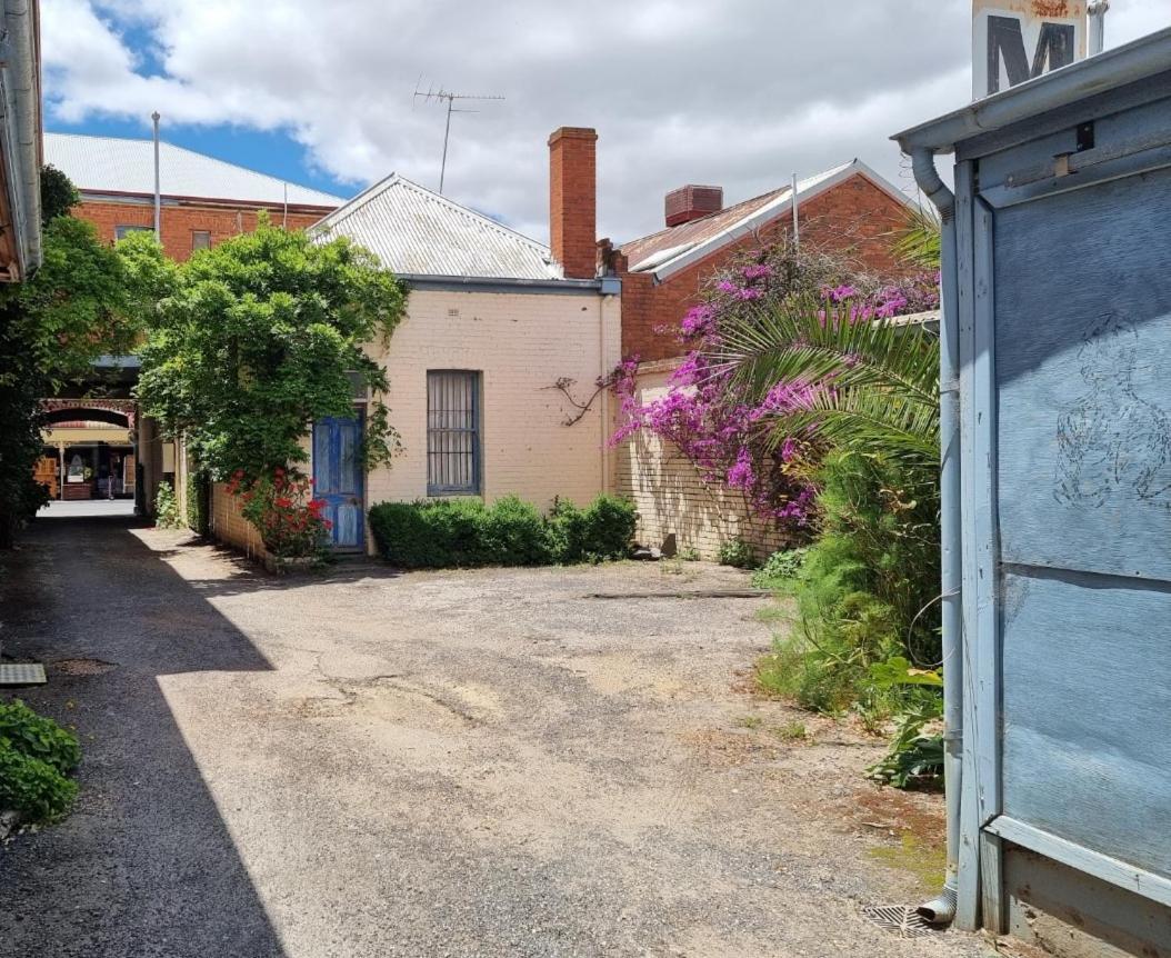 La Cochon Rose Motel Saint Arnaud Buitenkant foto